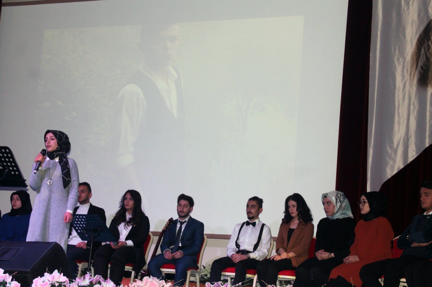 Üniversite öğrencilerden anlamlı program 5