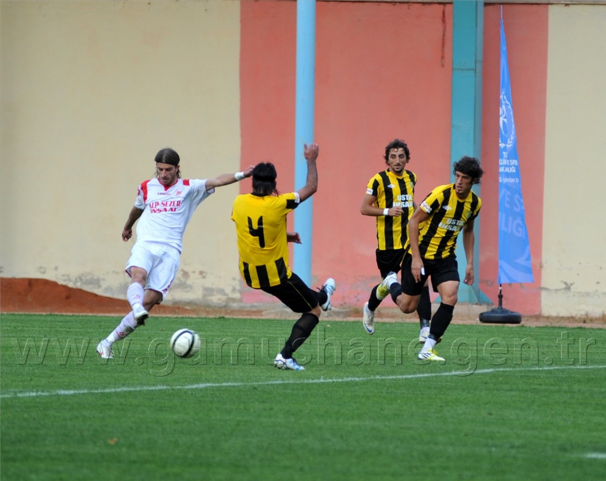 Gümüş Seriye Devam Ediyor: 3-2 1