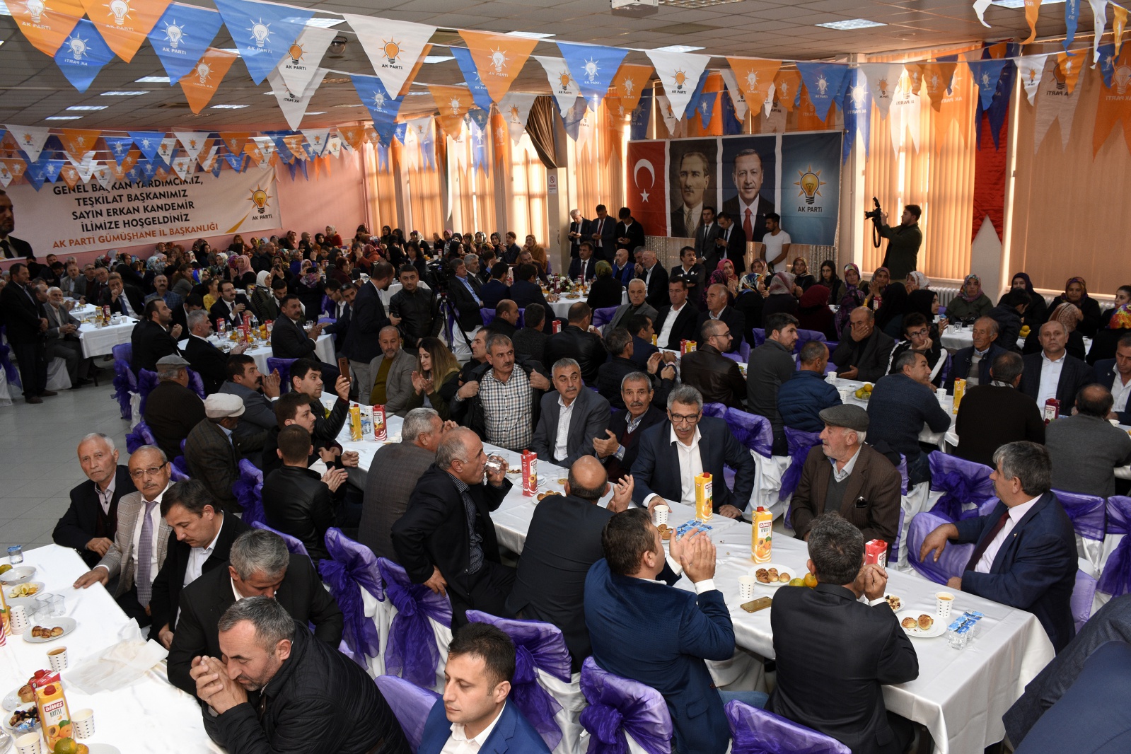 AK Parti Genel Başkan Yardımcısı Erkan Kandemir Gümüşhane'de 3