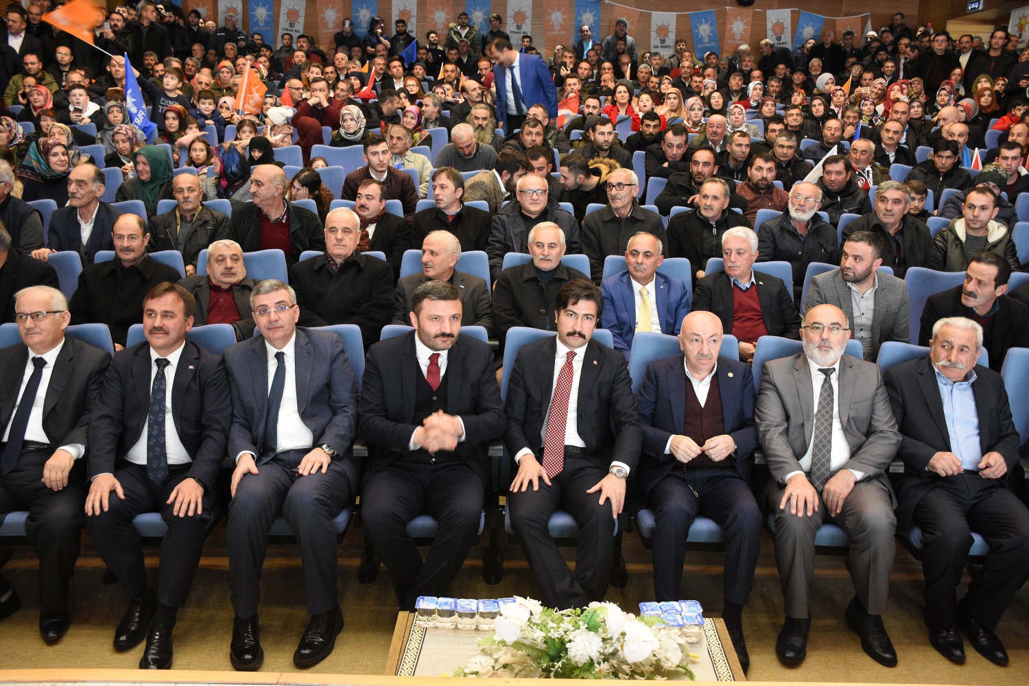 AK Parti Gümüşhane’de aday tanıtım toplantısı düzenledi 11