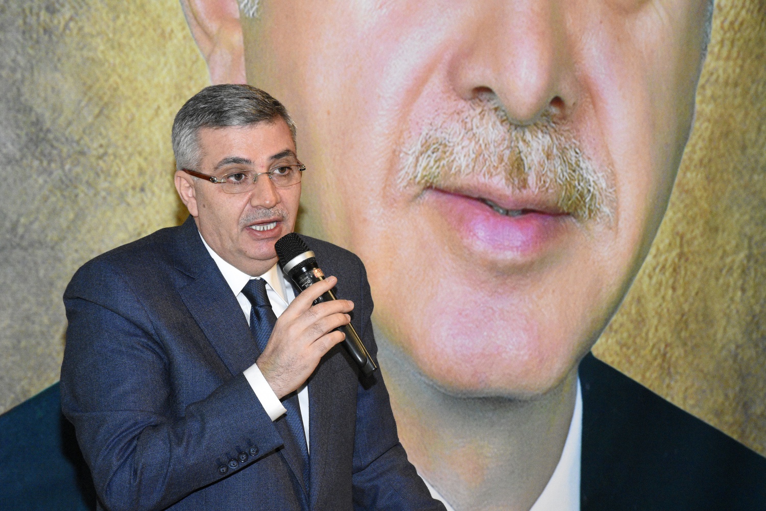 AK Parti Gümüşhane’de aday tanıtım toplantısı düzenledi 16