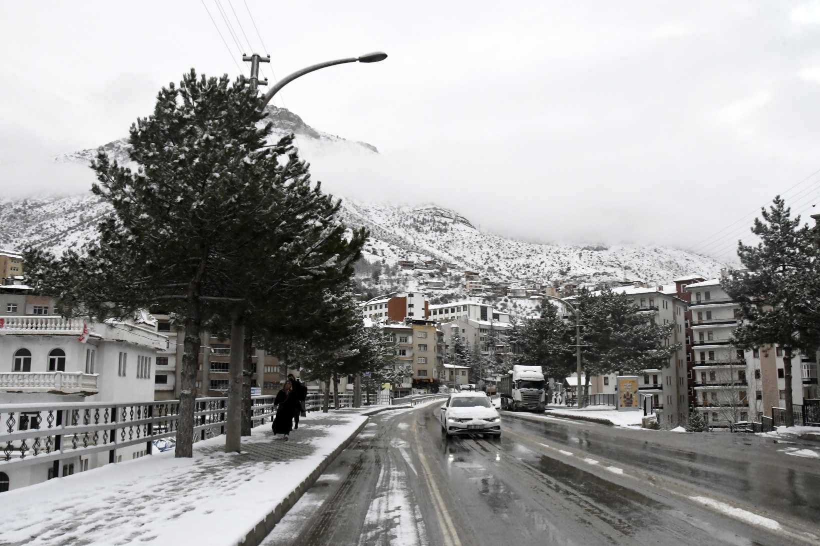 Gümüşhane’de Mart kapıdan baktırdı 4