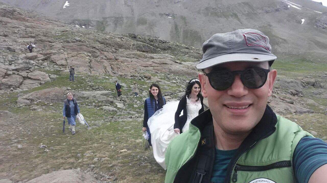 2 bin 500 metre rakımda düğün fotoğrafı çekilerek tarihe geçtiler 1