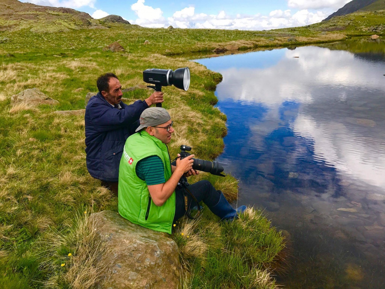2 bin 500 metre rakımda düğün fotoğrafı çekilerek tarihe geçtiler 11