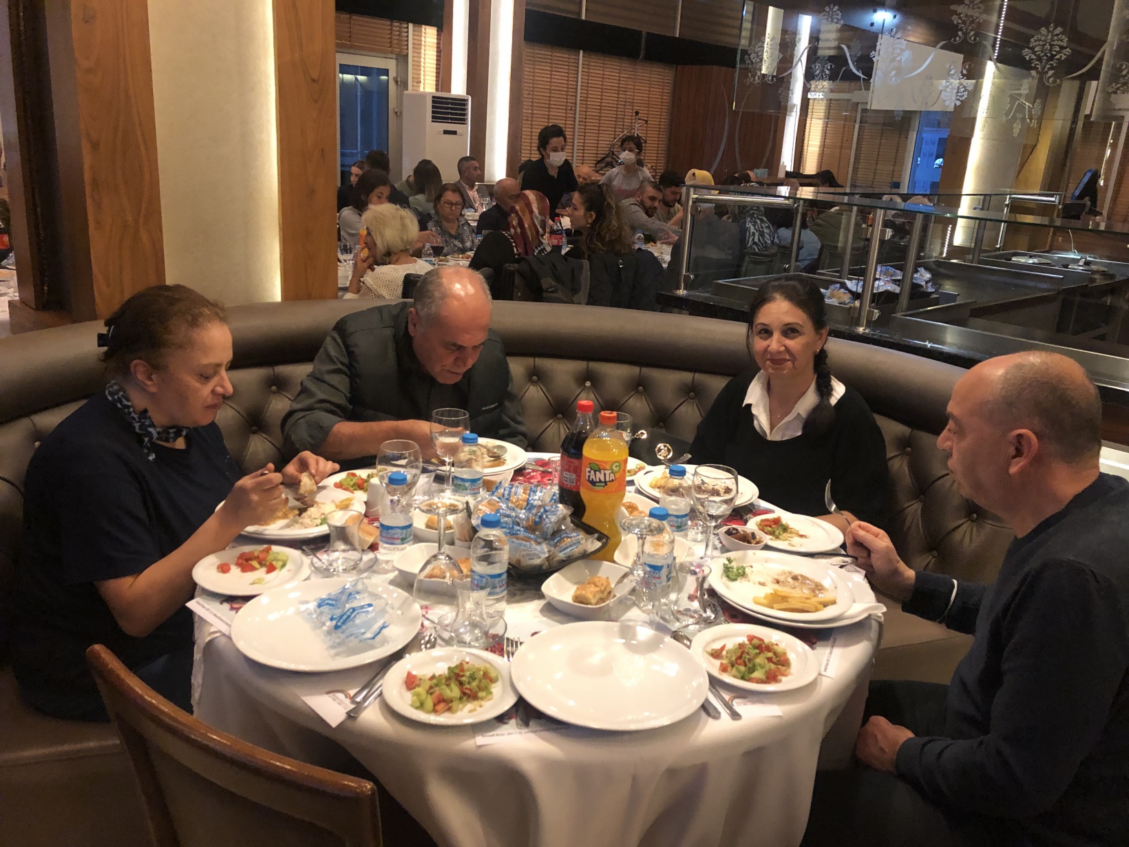 Eskişehir’de Porsuk ile Harşit’in dostluğu adına iftar sofrası kuruldu 8