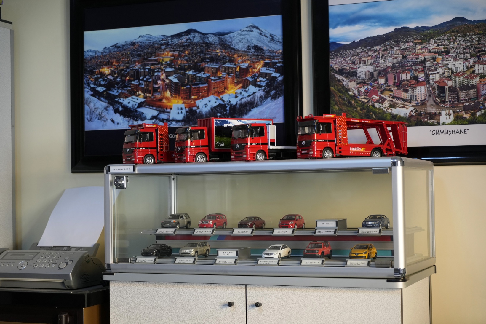 Bir oyuncak kamyonla başladı, yüzlerce araçlık koleksiyon yaptı 8