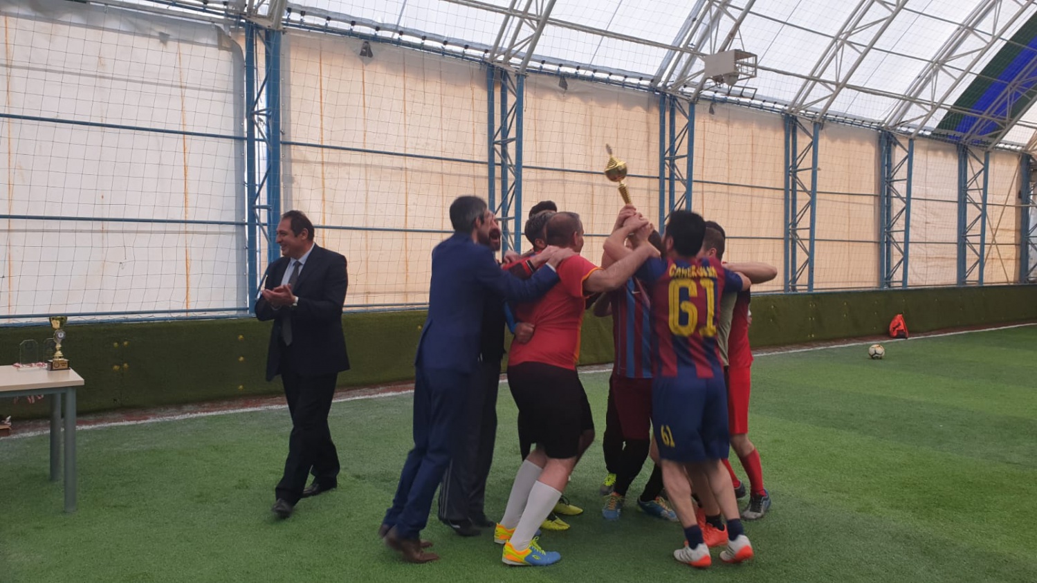 Sağlık camiasının halı saha turnuvasında şampiyon Sağlık Gücü oldu 36