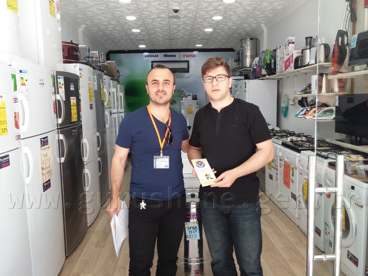 Üniversite Öğrencilerinden Esnafa 'İş Güvenliği Kanunu' Bilgilendirmesi 5