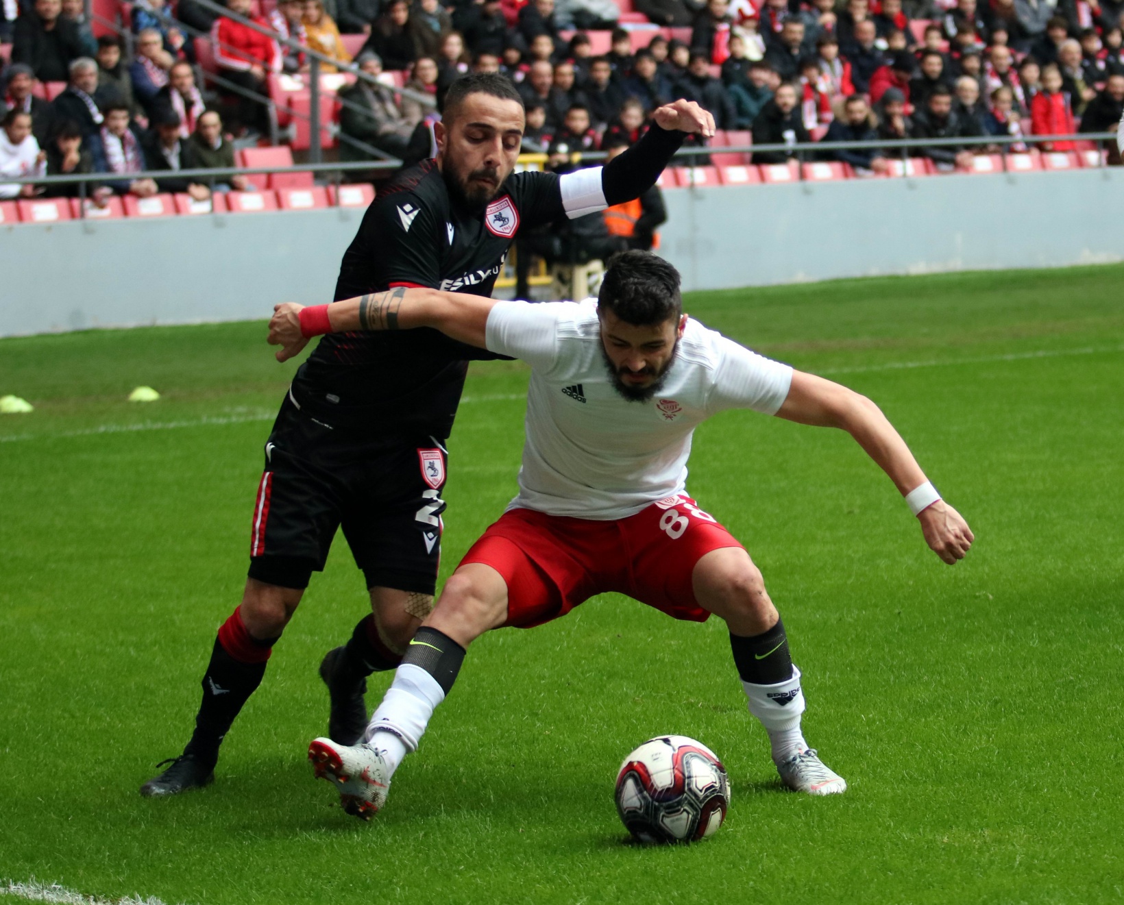 Gümüş kötü başladı: 0-3 3