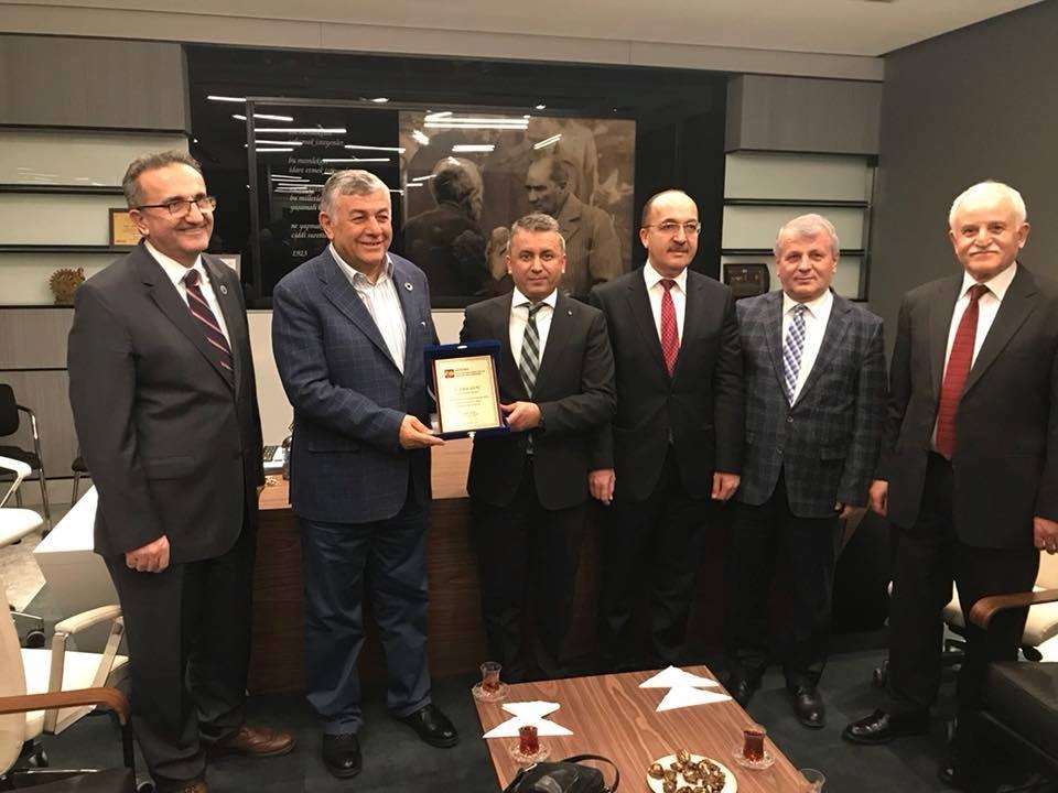 Sarıyer Belediyesinden GÜ Vakfına Destek 2