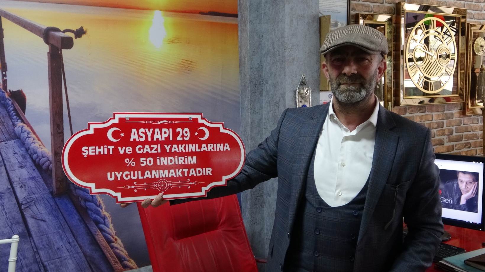 Gümüşhaneli esnaf Ersin Tosun, şehit yakınlarına 7 yıldır yüzde 50 indirim uyguluyor 2