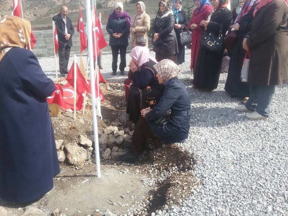 Kadınlardan şehit annesine ziyaret 5