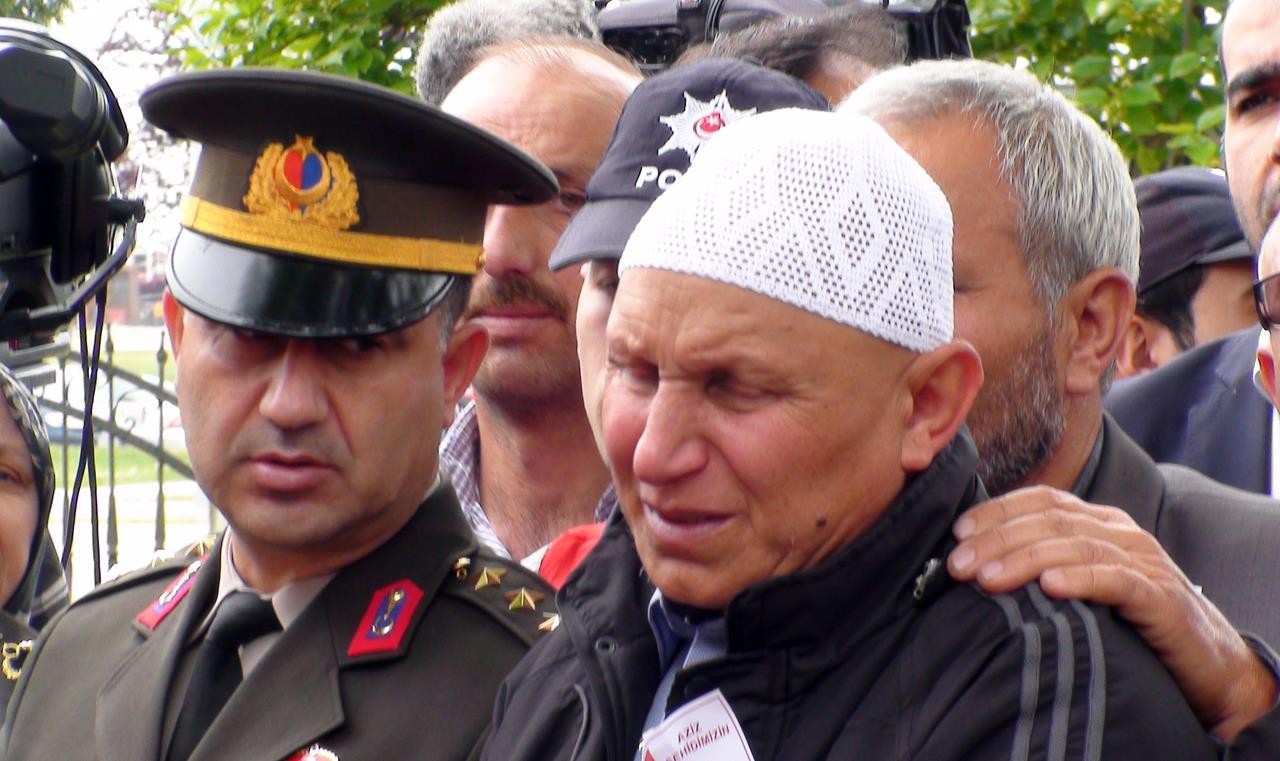 Şehidimiz son yolculuğuna uğurlandı 14