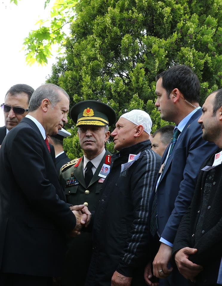 Şehidimiz son yolculuğuna uğurlandı 2