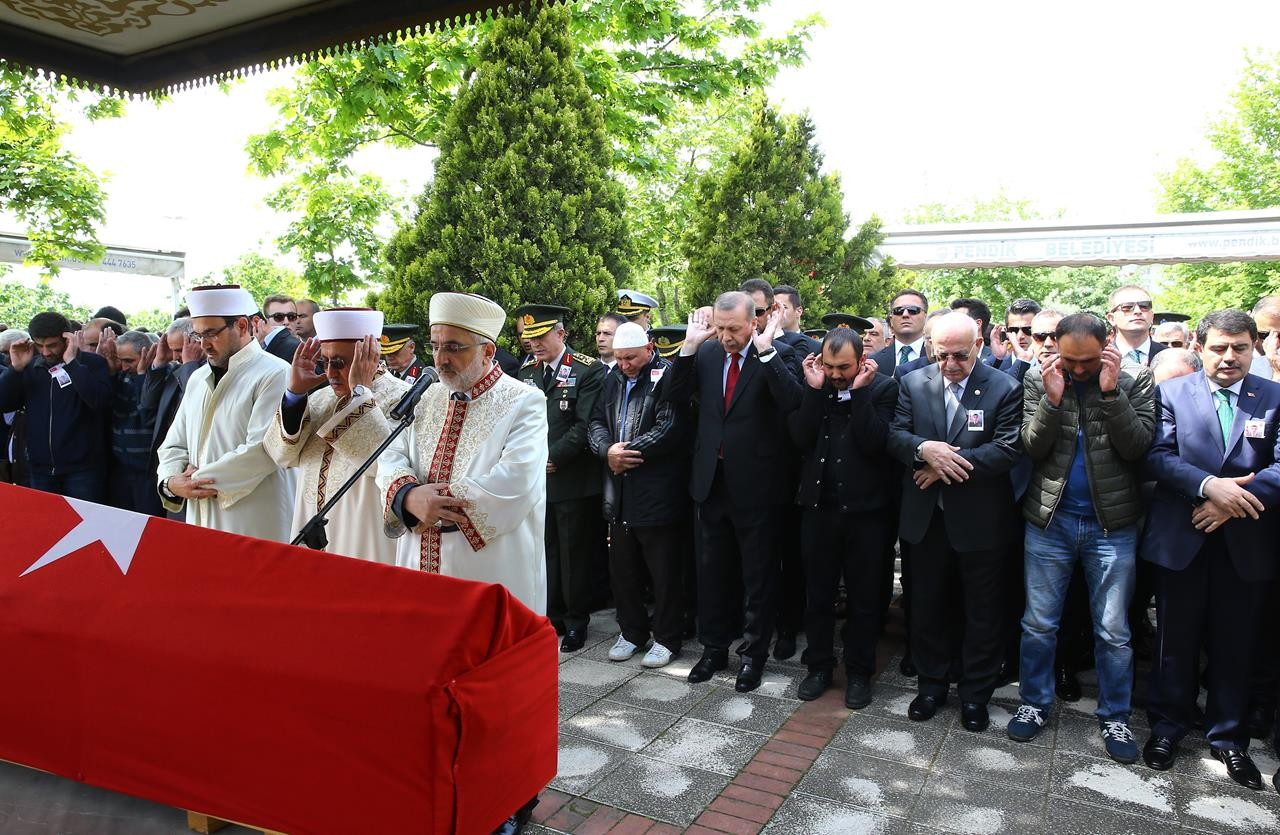 Şehidimiz son yolculuğuna uğurlandı 3