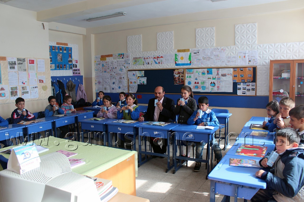 Şiran'da Okul Sütü Dağıtımına Devam Ediliyor 3