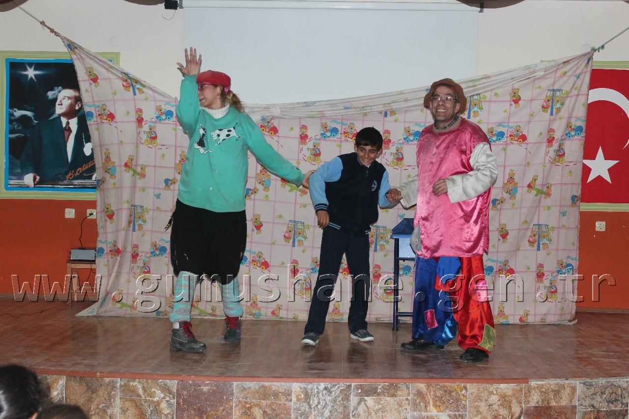 Mıstık İle Fıstık Şiran'da Sahnelendi 4