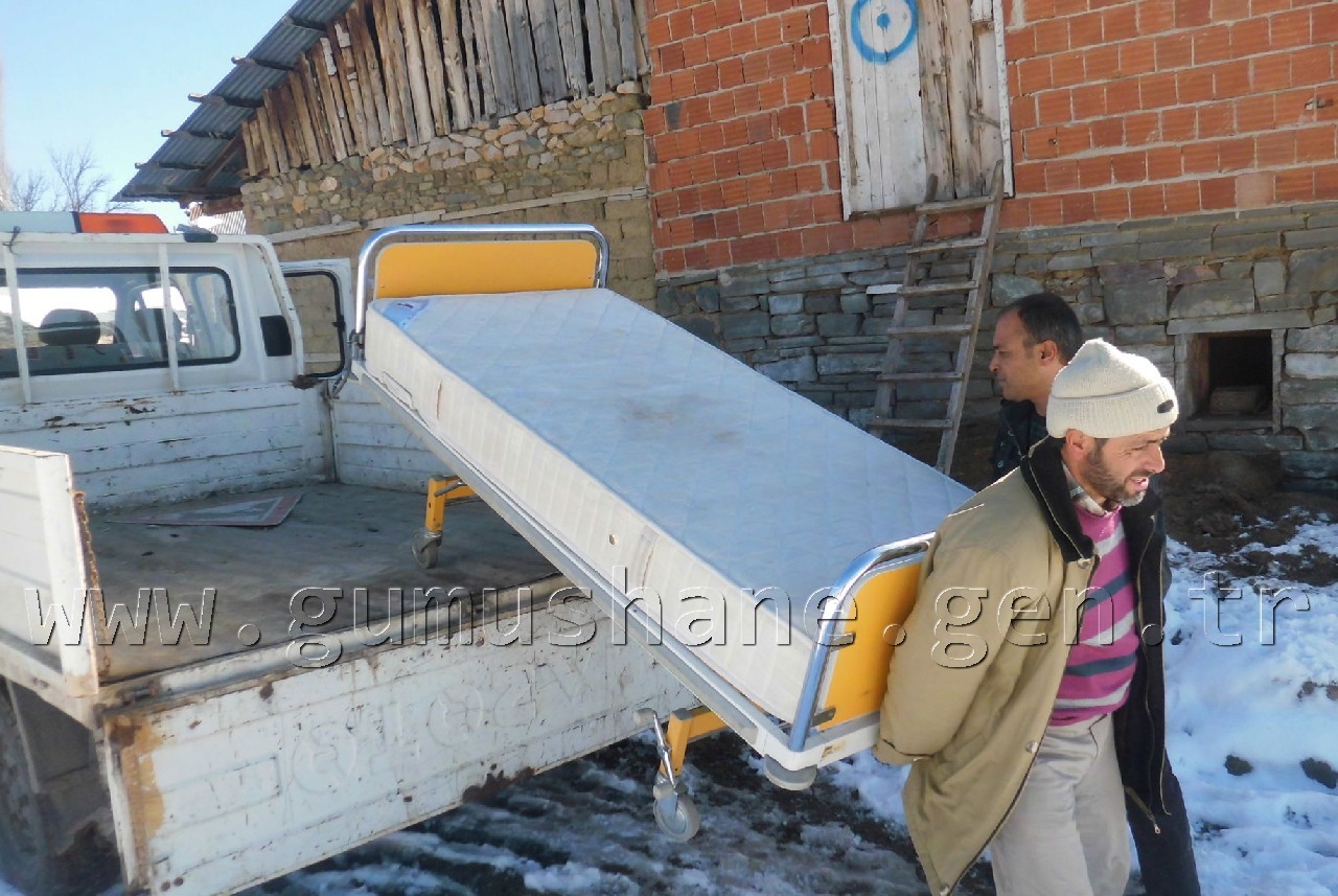  Şiran'da Hastalar Evde De Yalnız Bırakılmıyor  1
