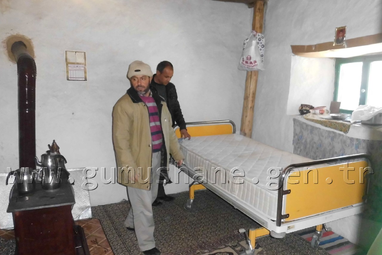  Şiran'da Hastalar Evde De Yalnız Bırakılmıyor  4