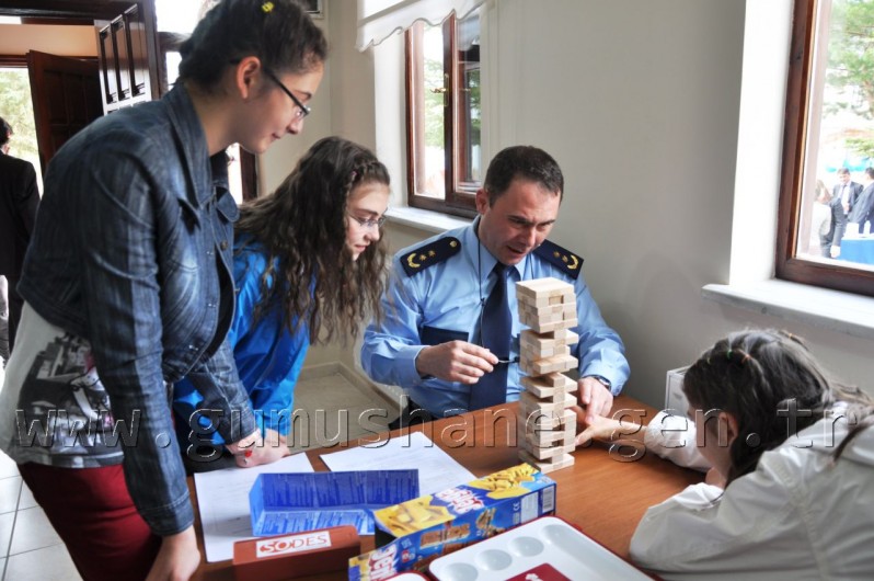 Gümüşhane'de Gençlik Evi Açıldı 7