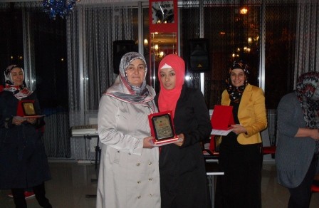 Kadın Öğreniyor Öğrendikçe Saygınlığı Artıyor  4