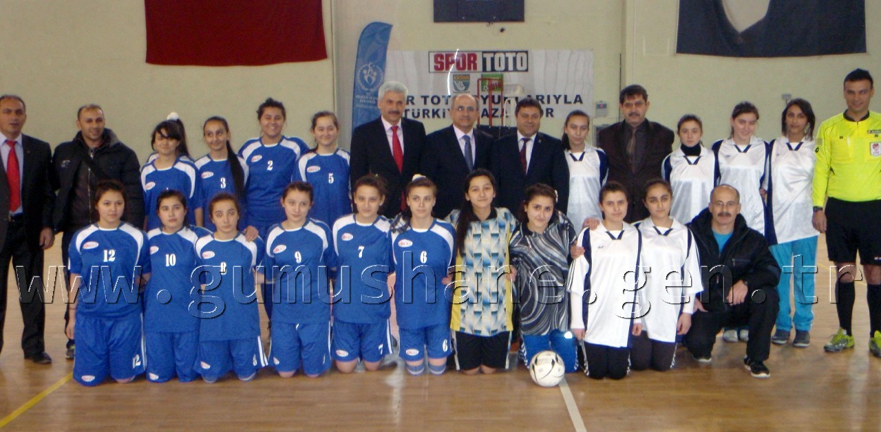 Gümüşhane'de Futsal Kız Takımları Oluşturuldu 2