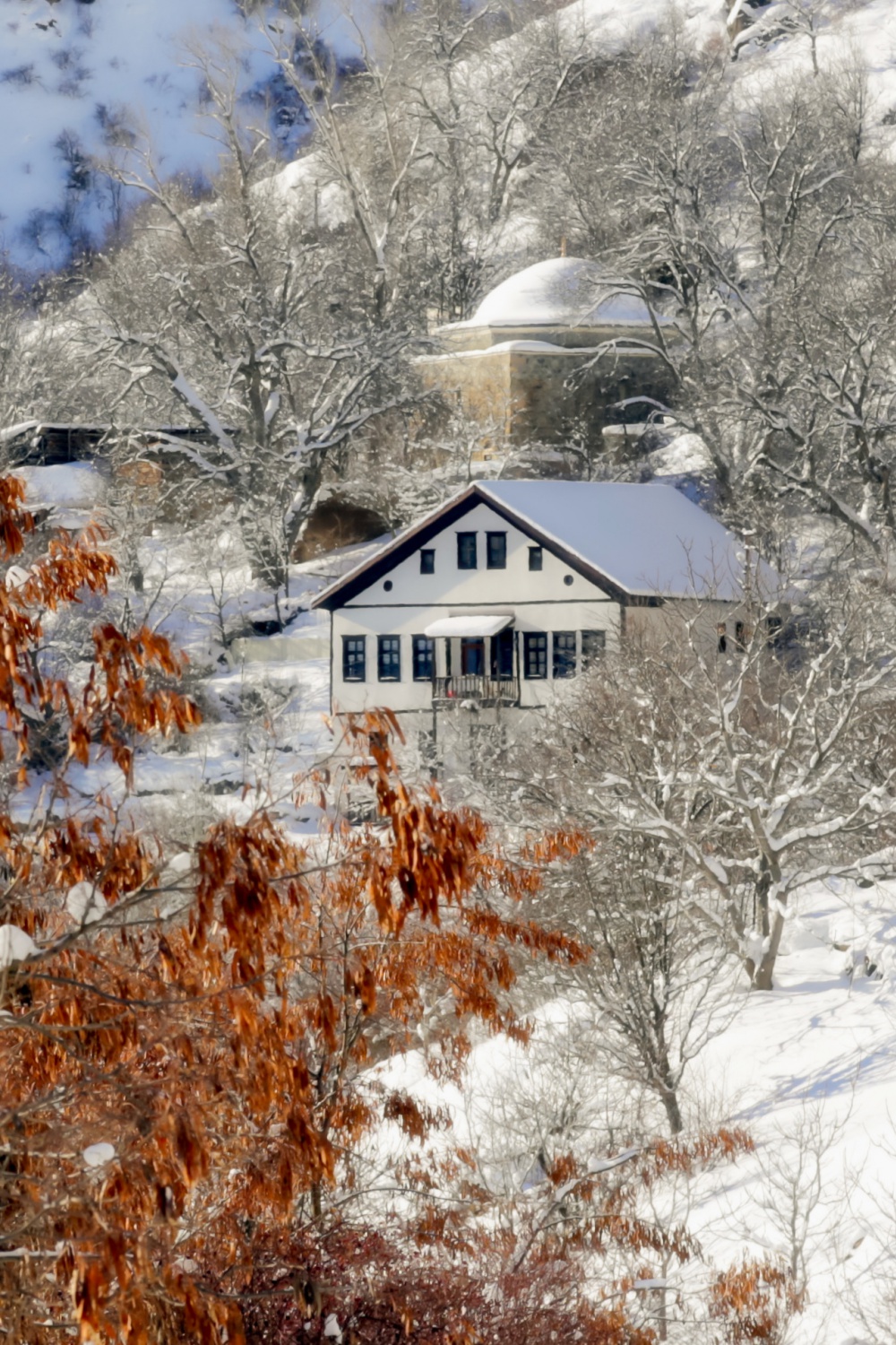 Tarihi kent beyaza büründü 15