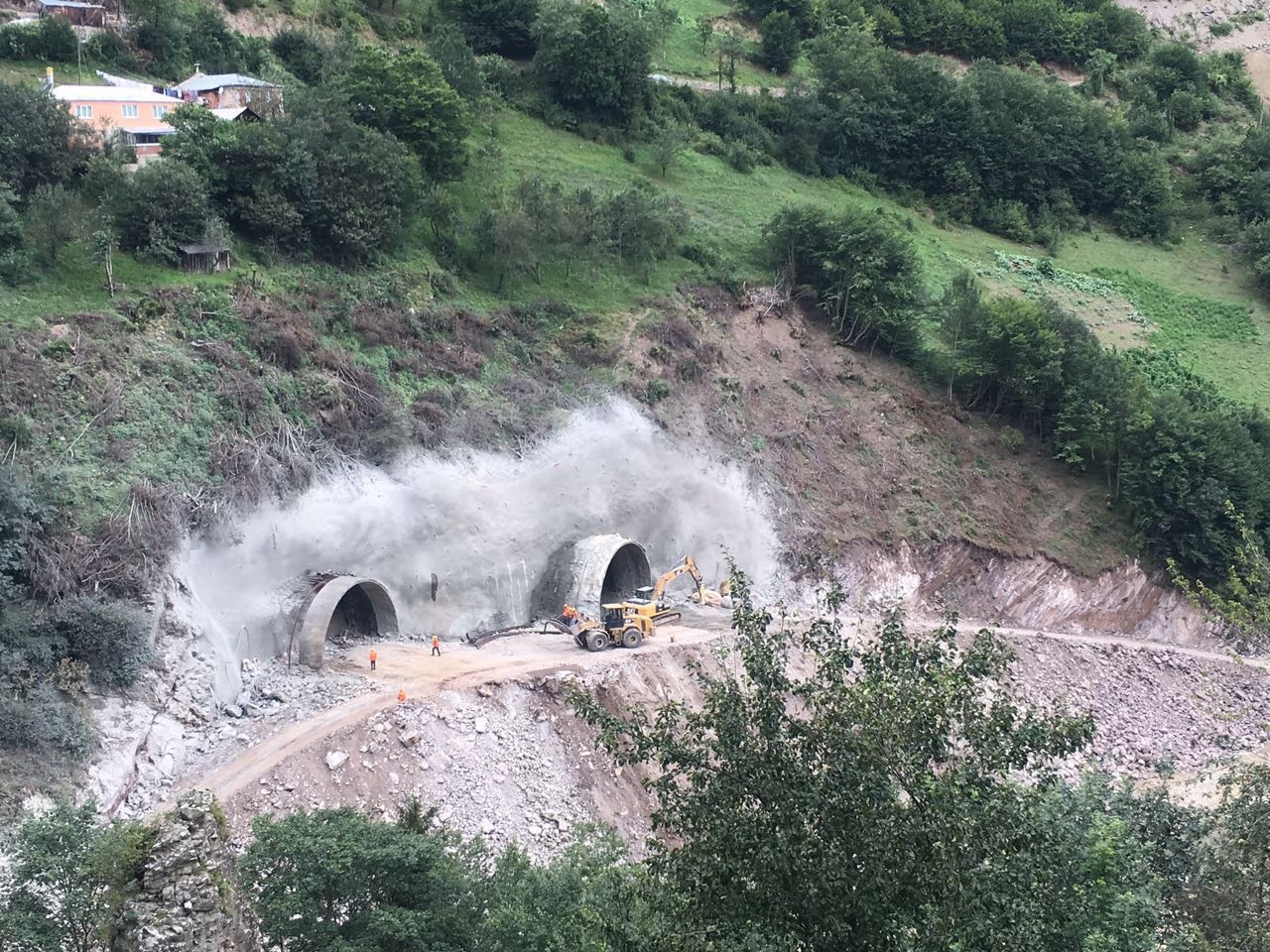 Zigana Tünelinin Trabzon tarafında da çalışmalar başladı 1