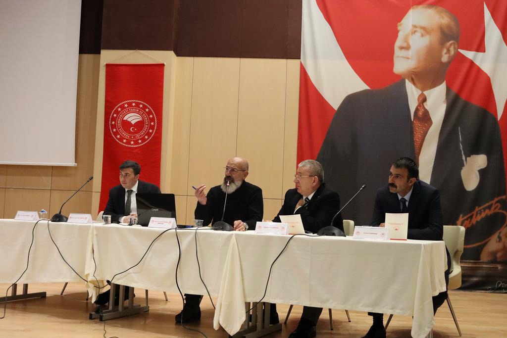 Gümüşhane’de üreticilere süt hijyeni anlatıldı 4