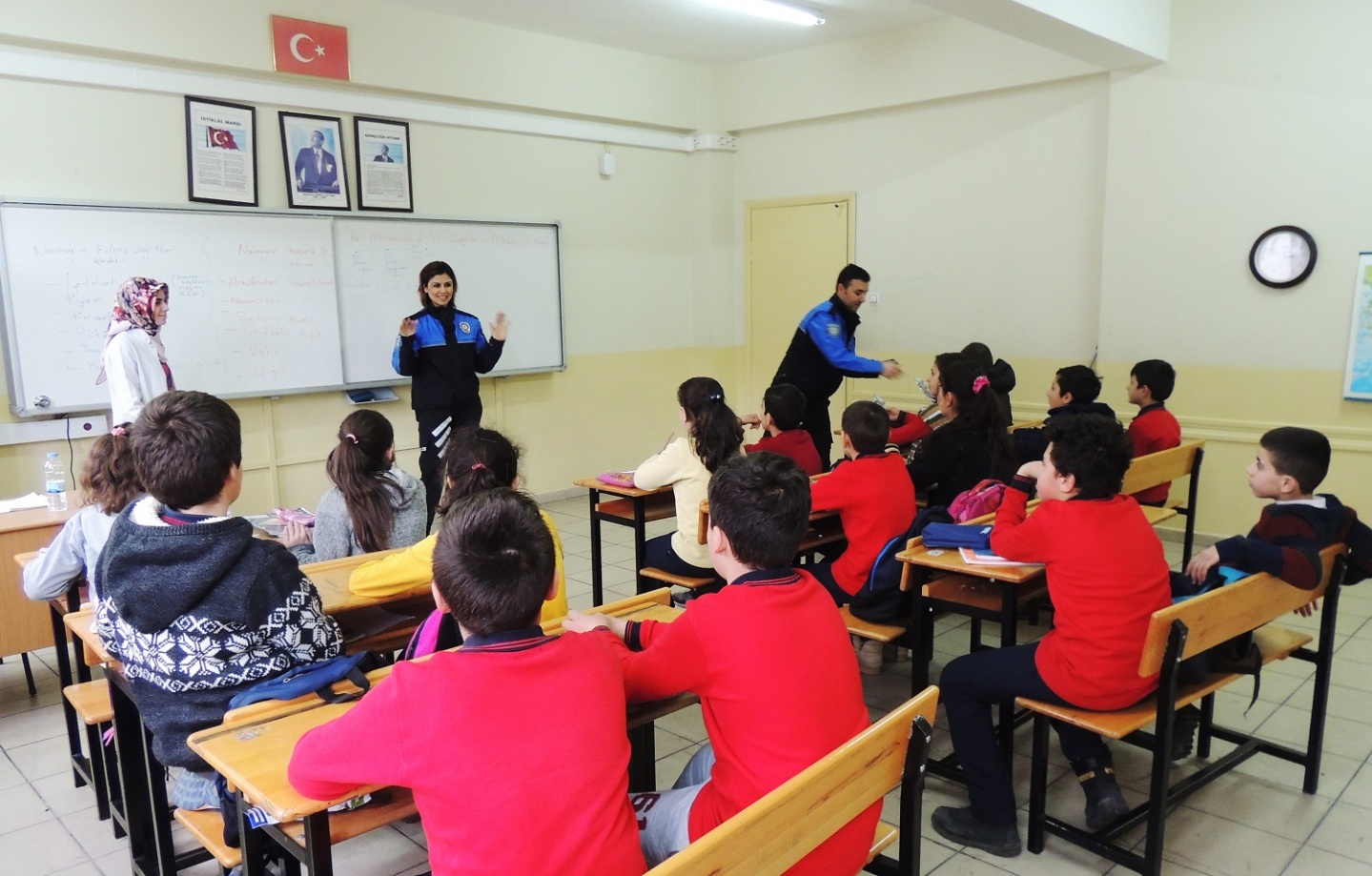 Torul’da suç çeşitlerine yönelik bilgilendirme çalışması yapıldı 1