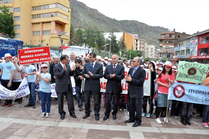 Önce Çevre Sonra Karne Dediler 5