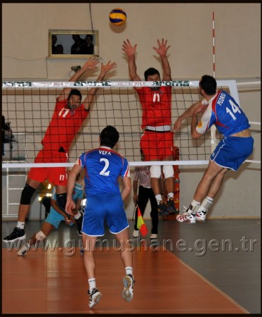 Torul Sivas'ı affetmedi: 3-0 12