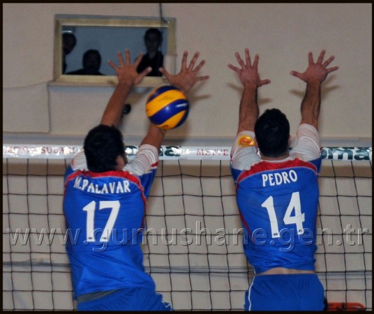 Torul Sivas'ı affetmedi: 3-0 13