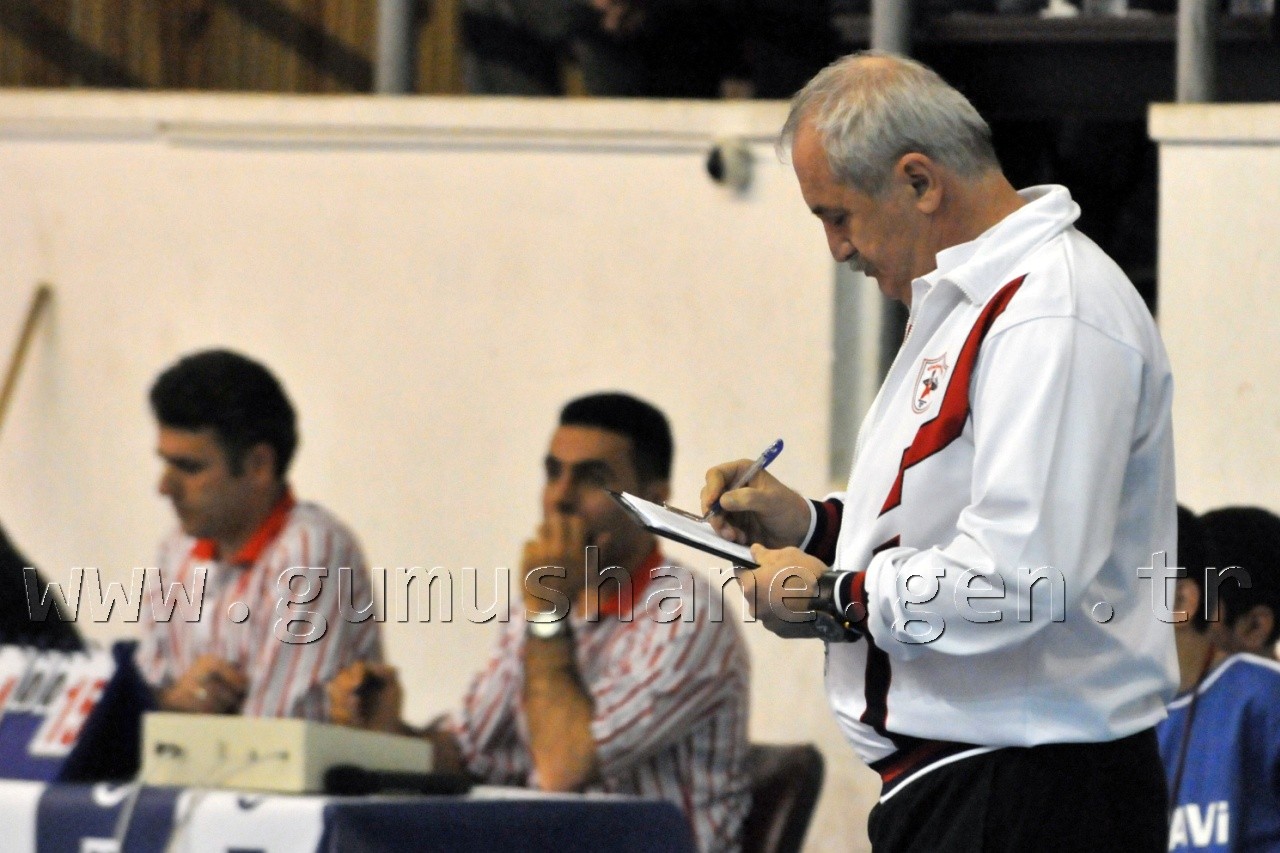 Torul Seriyi Bozdu: 1-3 23