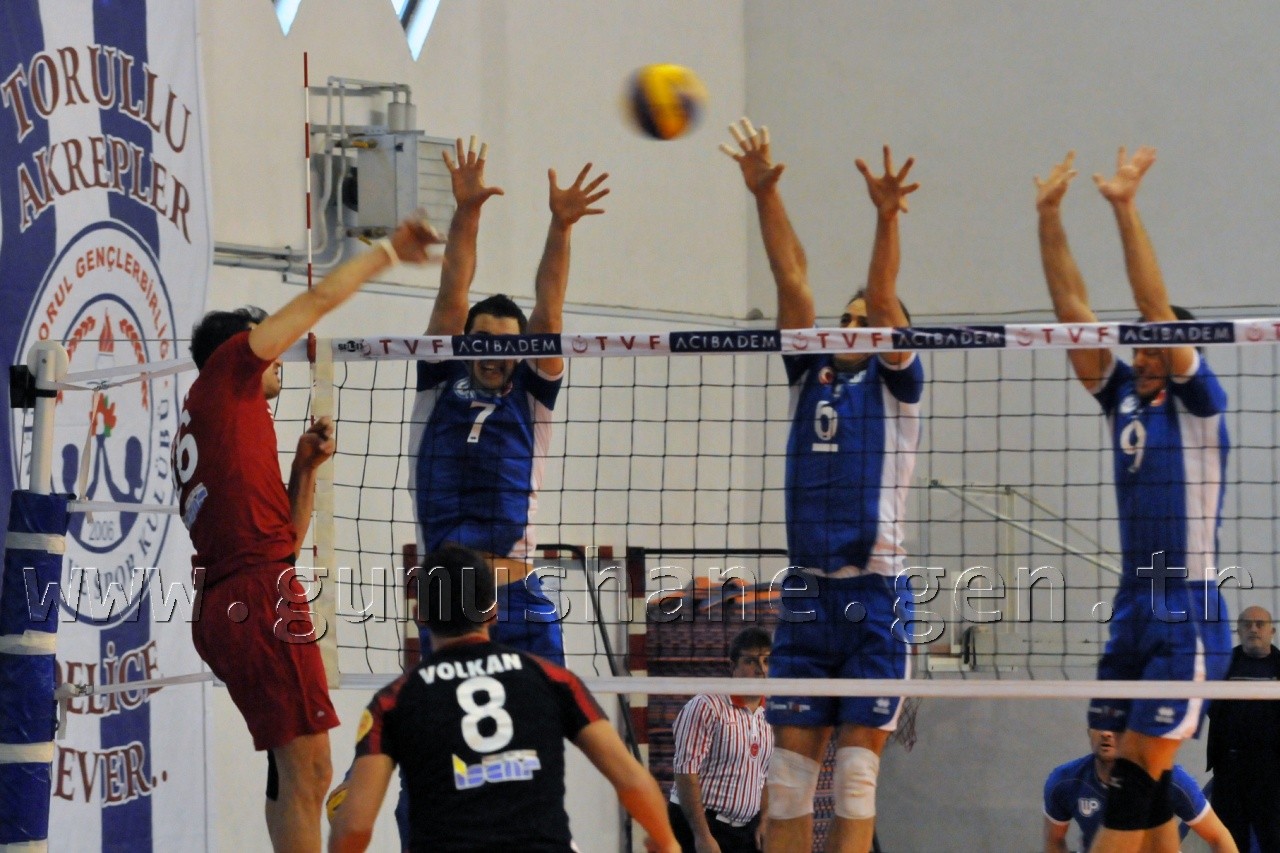 Torul Seriyi Bozdu: 1-3 24