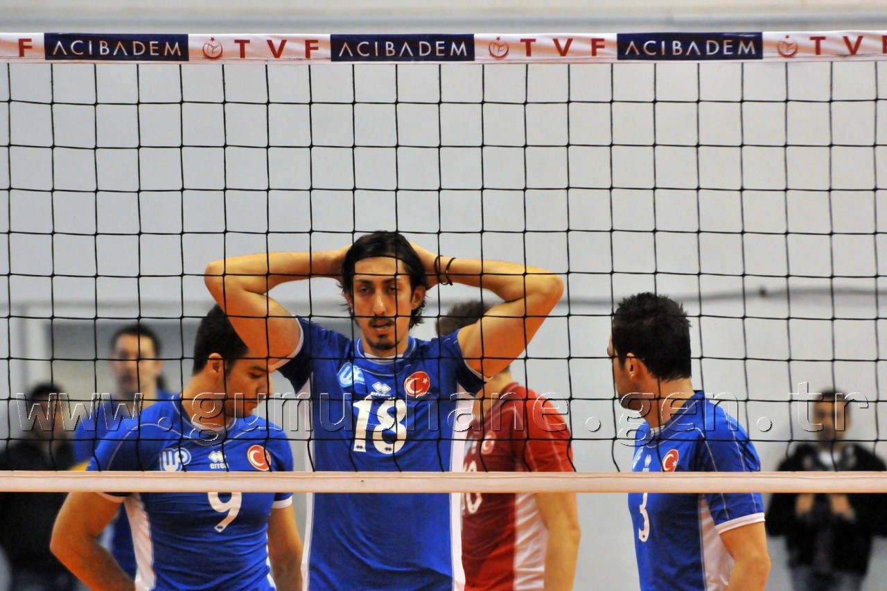 Torul Seriyi Bozdu: 1-3 25