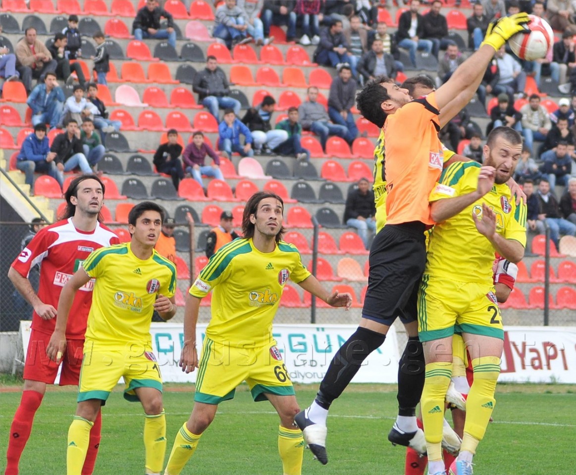 Gümüş Deplasmandan Yine Puan Çıkardı: 1-1 7