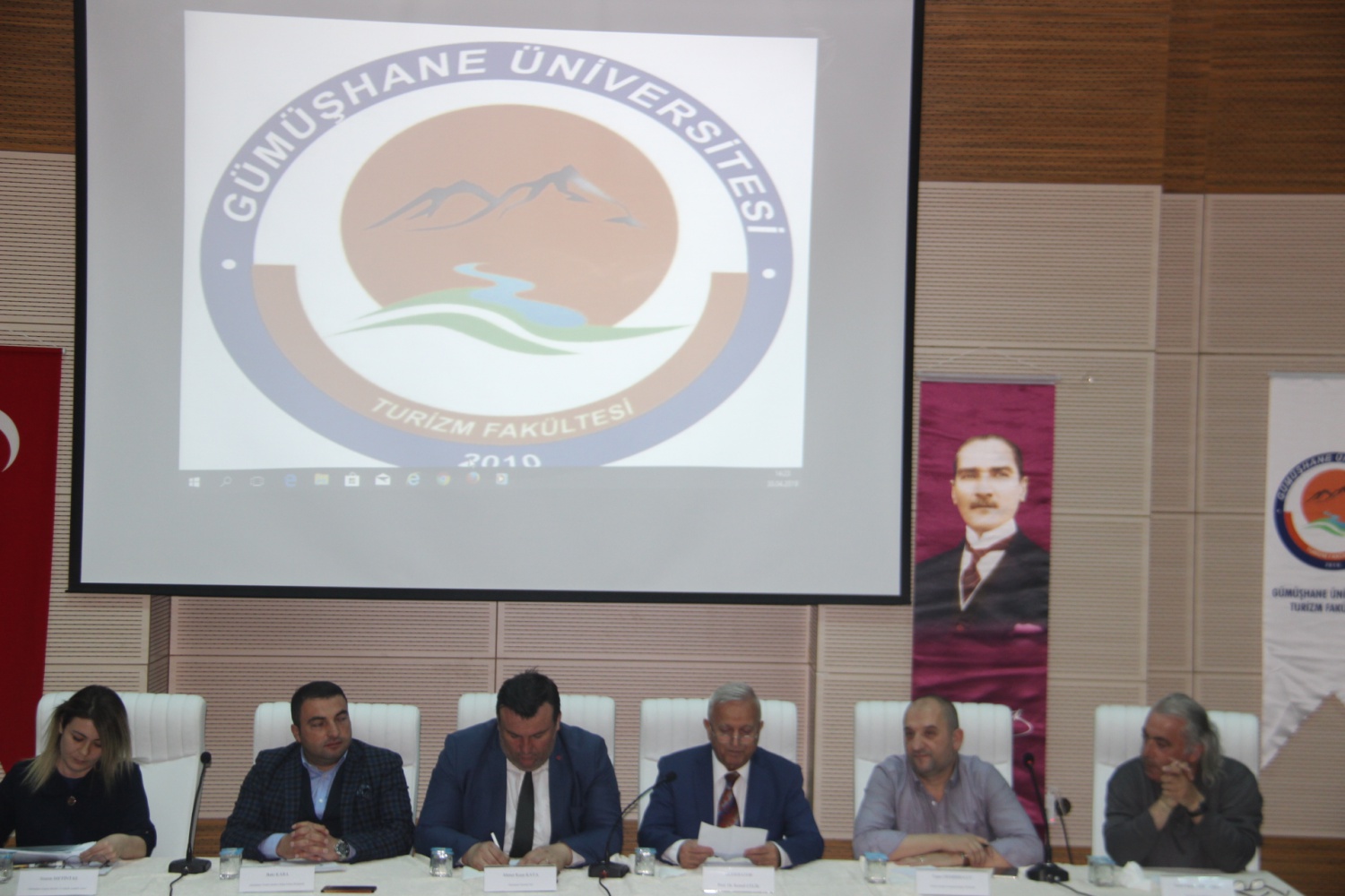 GÜ’de turizmde kariyer fırsatları paneli  2