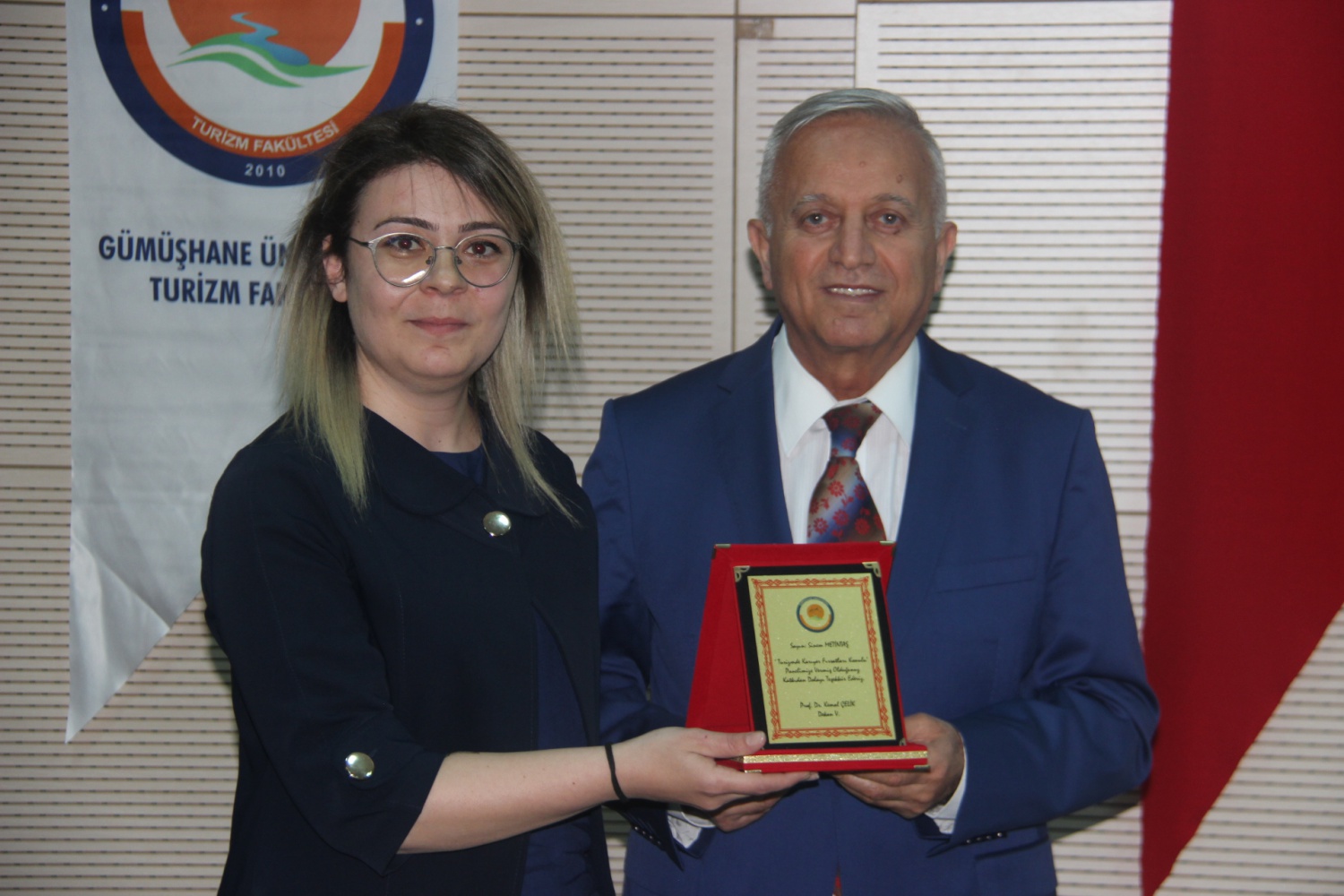 GÜ’de turizmde kariyer fırsatları paneli  3