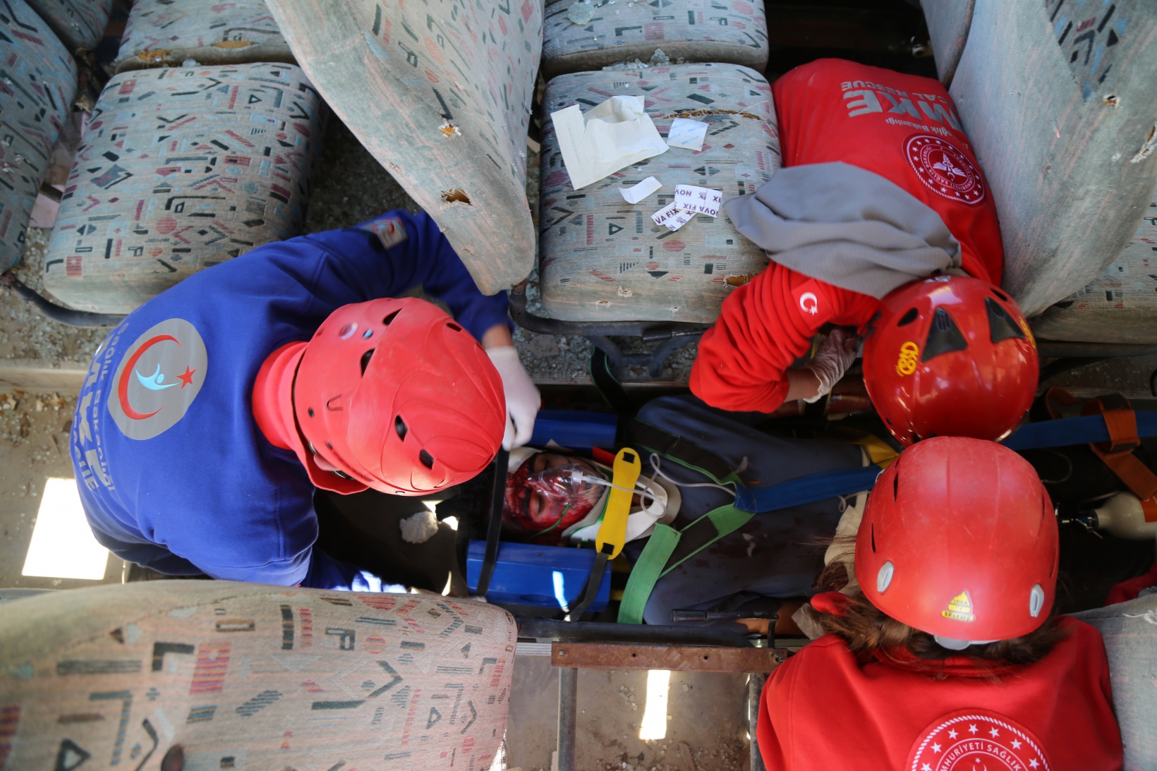Gümüşhane’de UMKE ekiplerinden nefes kesen tatbikat 8