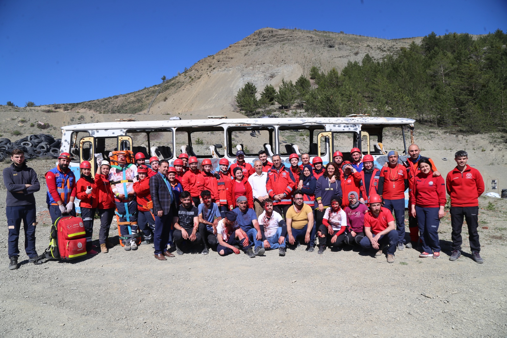 Gümüşhane’de UMKE ekiplerinden nefes kesen tatbikat 15