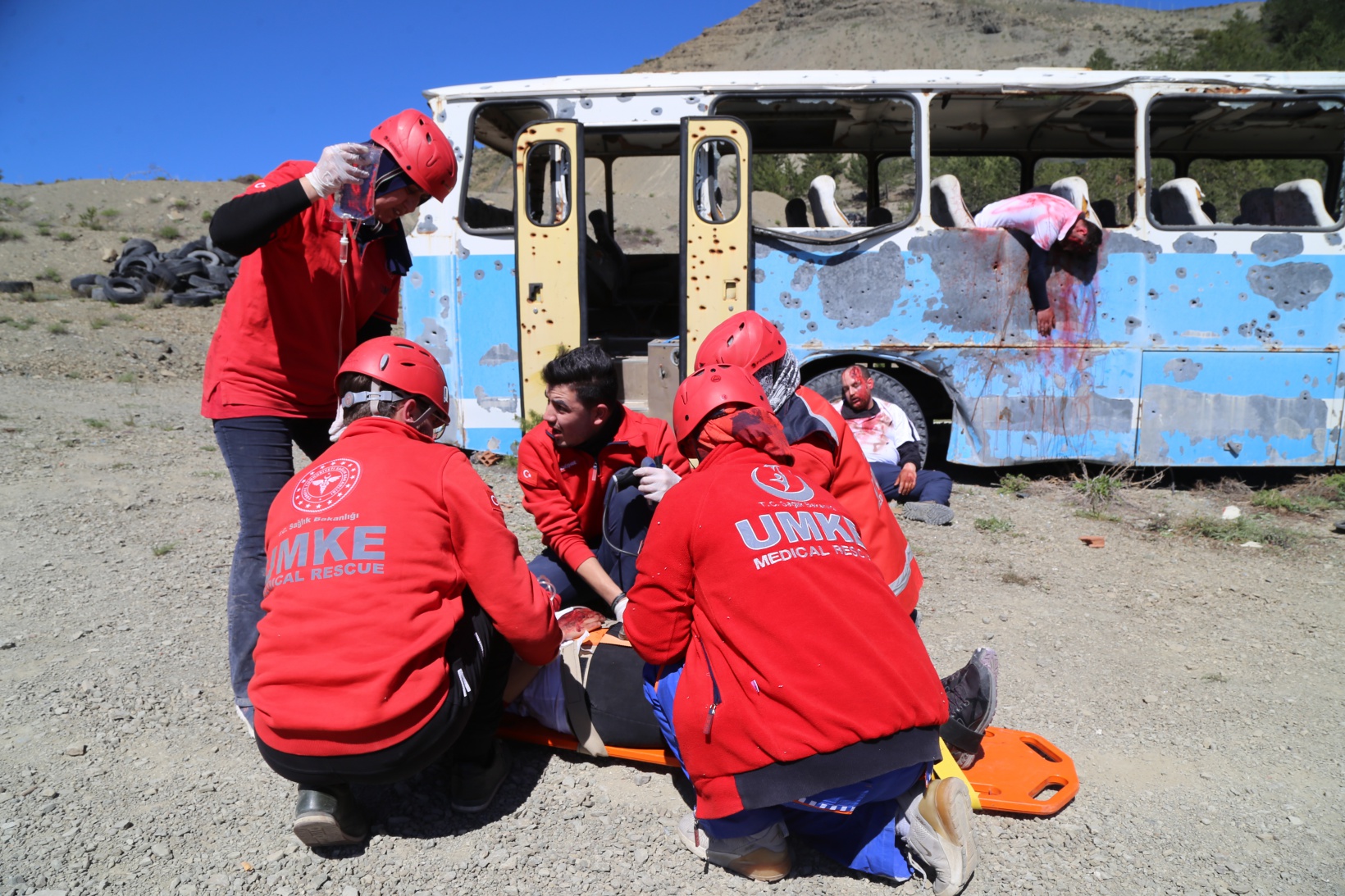 Gümüşhane’de UMKE ekiplerinden nefes kesen tatbikat 4