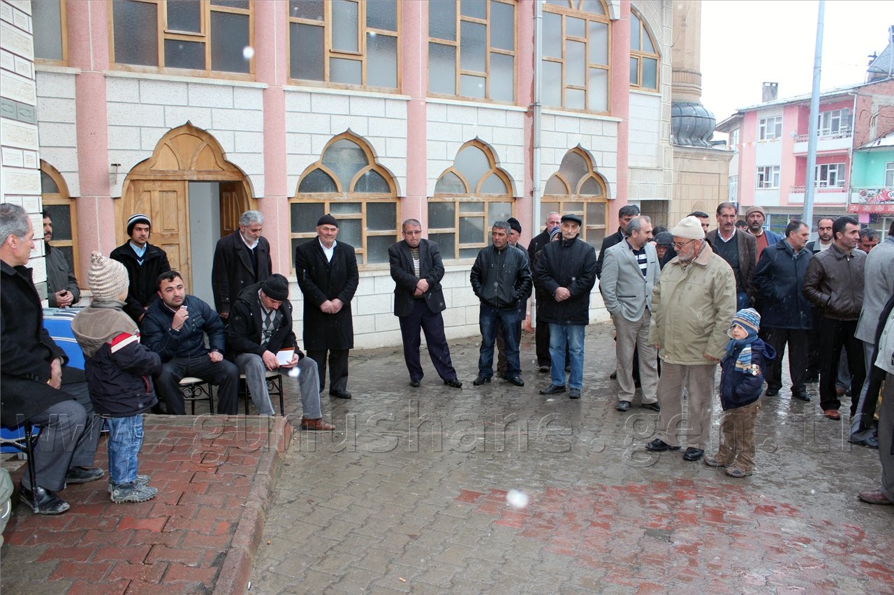 Şiran'da Umre Yolcuları Dualarla Uğurlandı 2