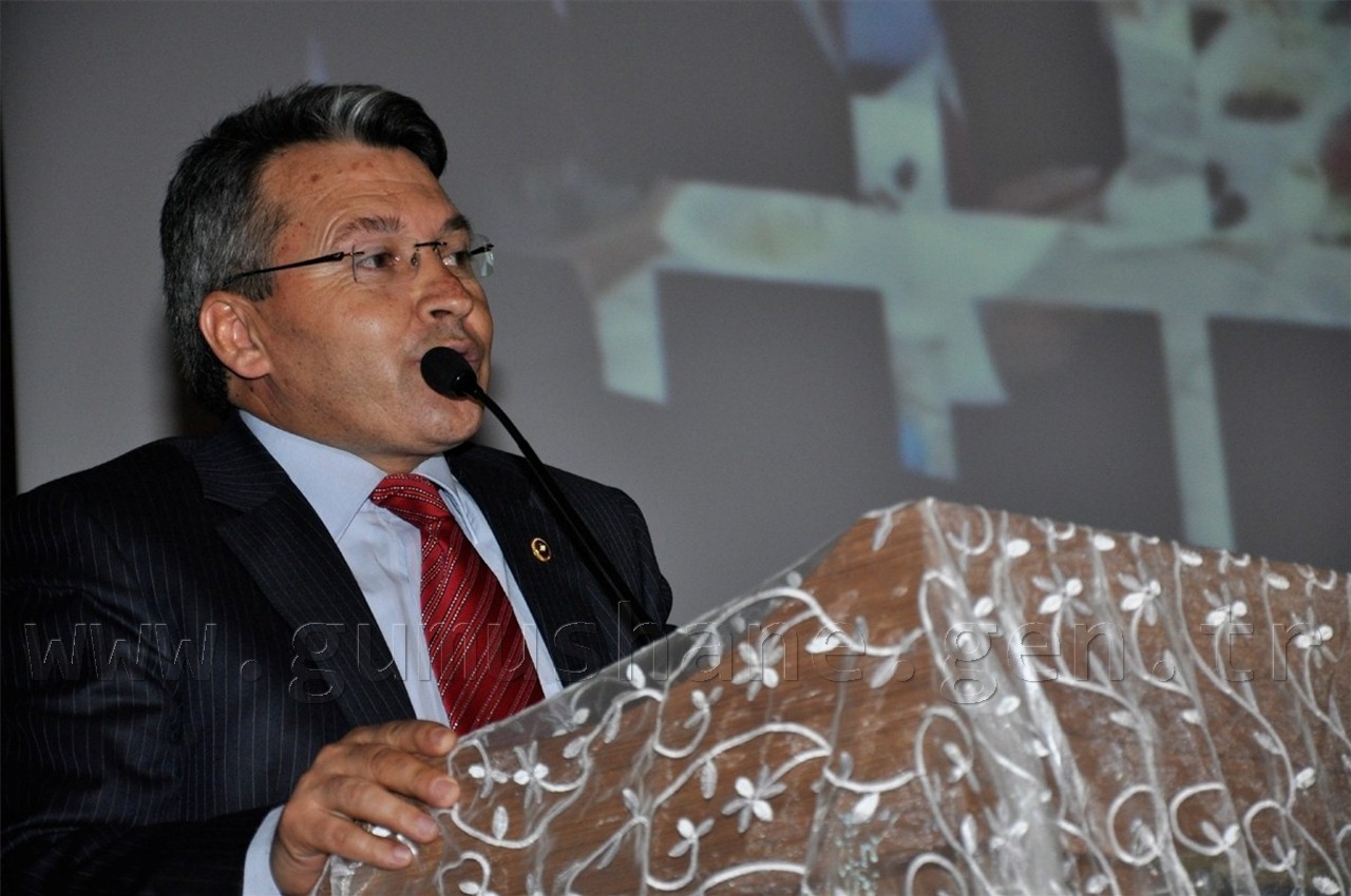 Üstün, Ereğli'de Kutlu Doğum Programına Katıldı 2