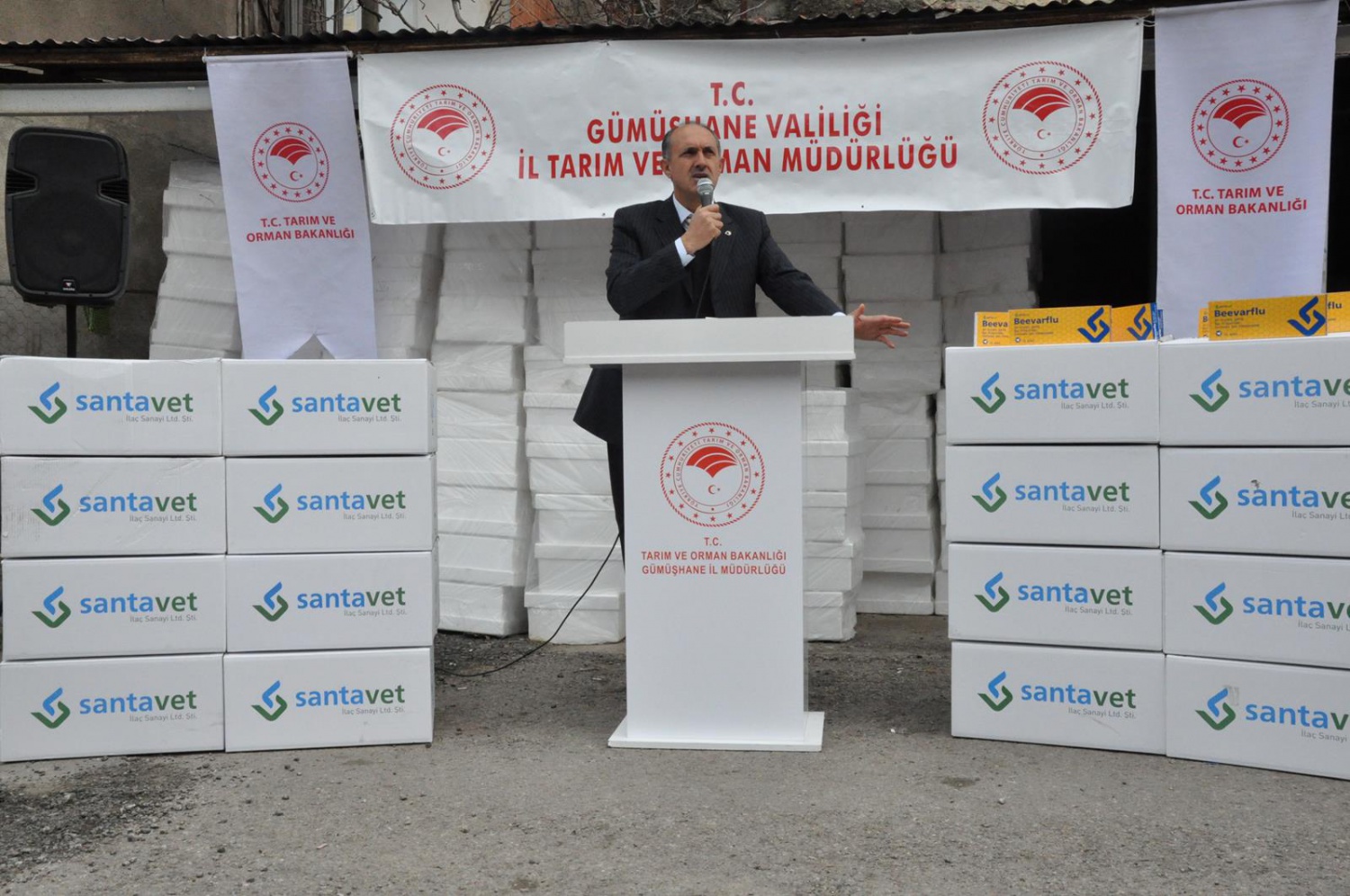 Gümüşhane’de 'Varroa' hastalığına karşı mücadele başlatıldı 4