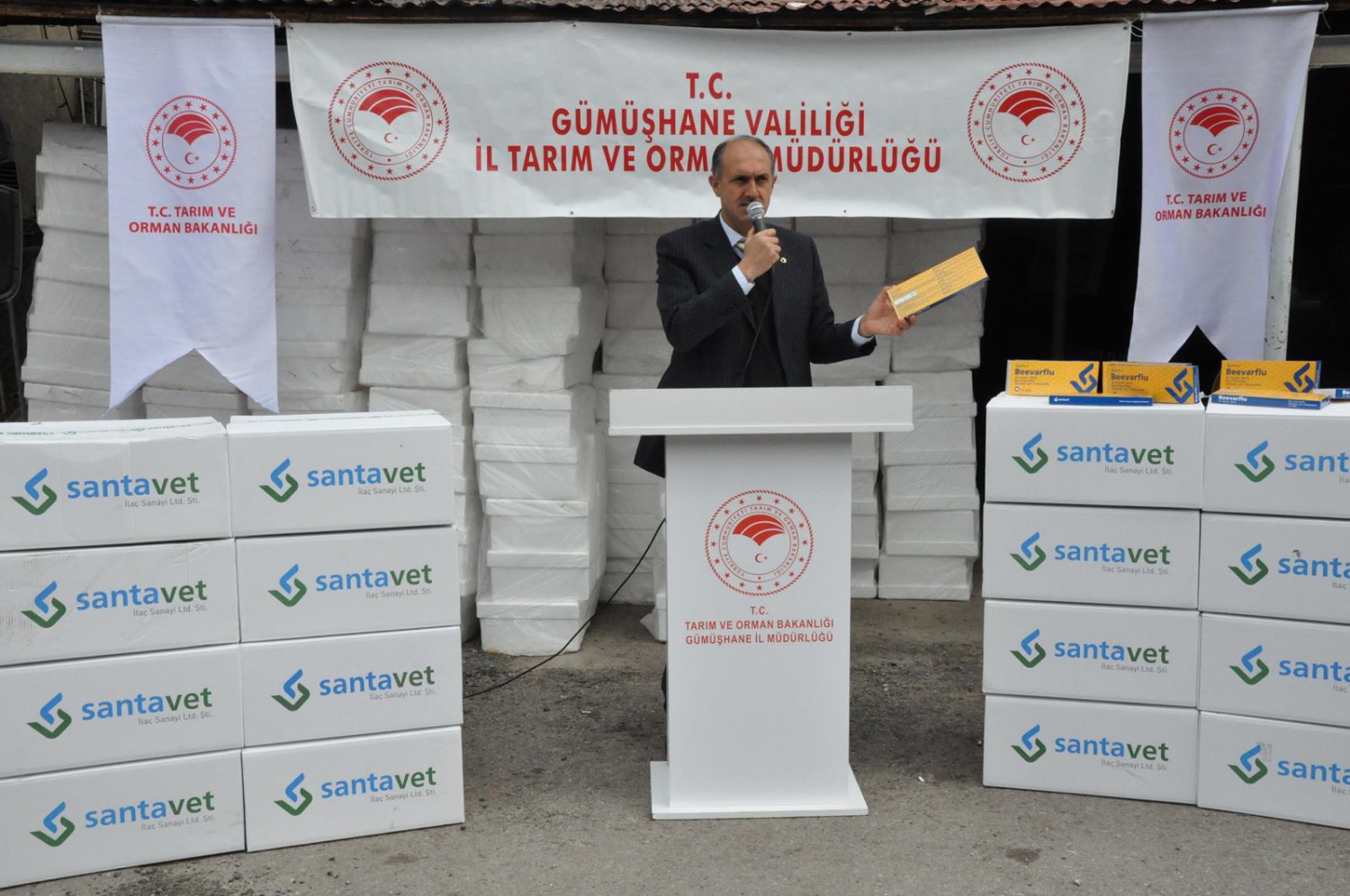 Gümüşhane’de 'Varroa' hastalığına karşı mücadele başlatıldı 3