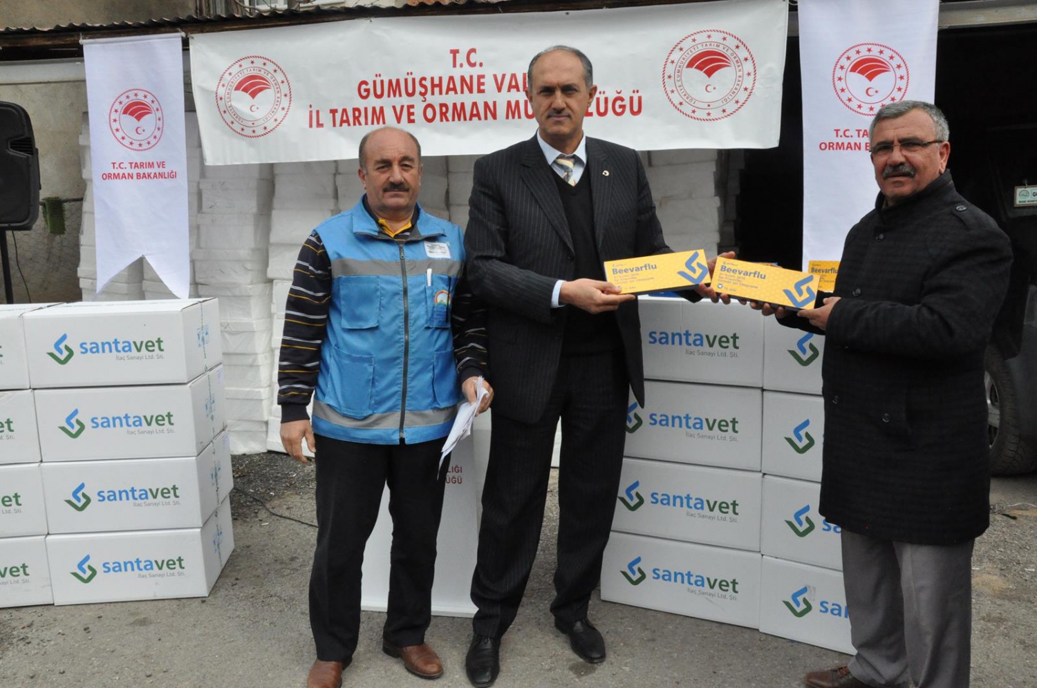 Gümüşhane’de 'Varroa' hastalığına karşı mücadele başlatıldı 7