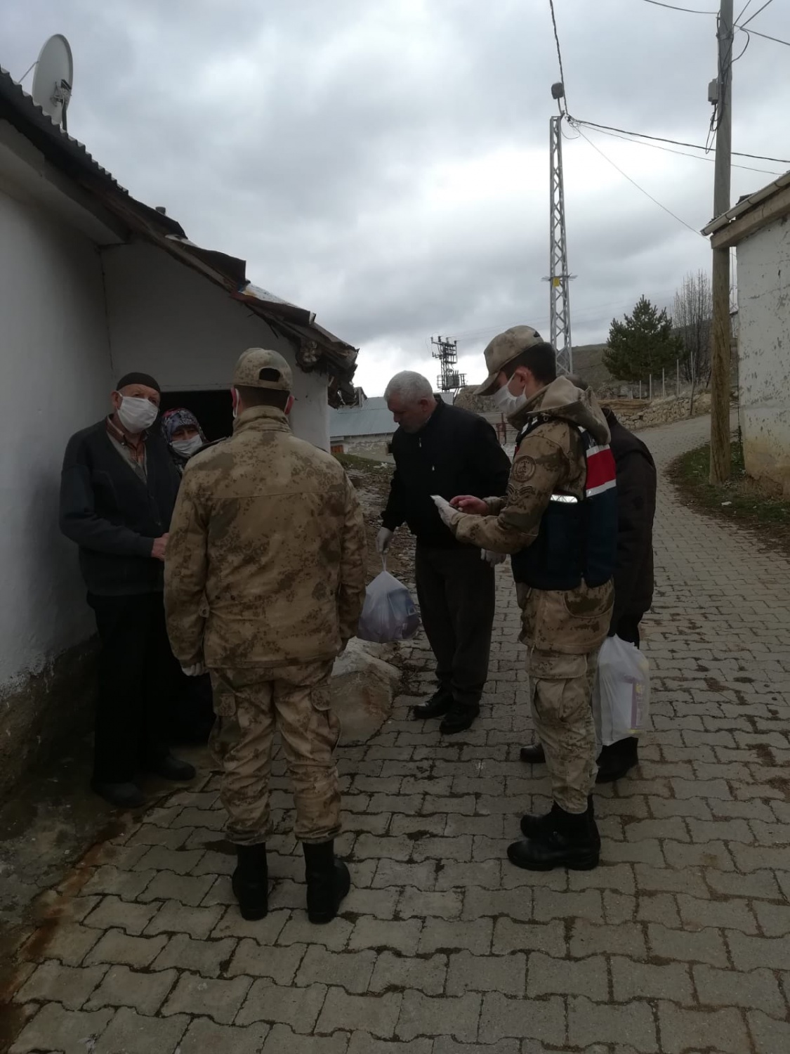 ‘Vefa Hareketi’ büyüklerin emrinde 2