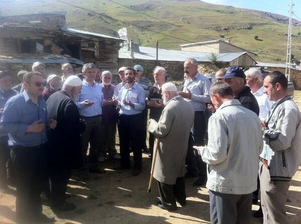  Milletvekili Aydın Yağmurdere'nin 17 Köyünü Birden Ziyaret Etti 14