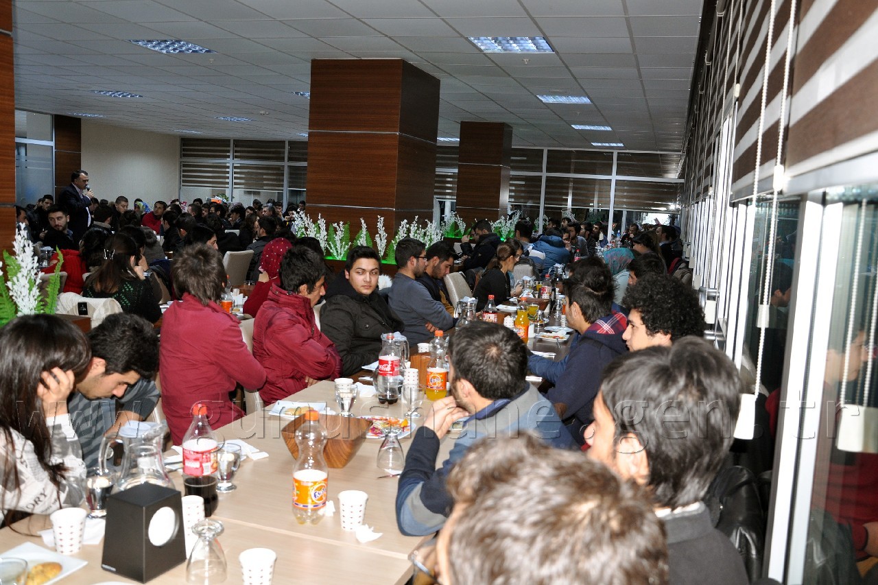 Başkan Canlı'dan Hodri Meydan 4